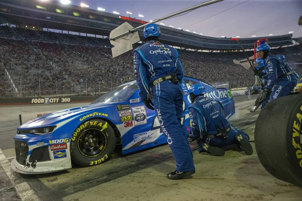 NASCAR: 17 sierpnia Bass Pro sklepy NRA Night Race — Zdjęcie stockowe