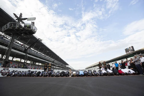 NASCAR: 08 de setembro Big Machine Vodka 400 no quintal — Fotografia de Stock