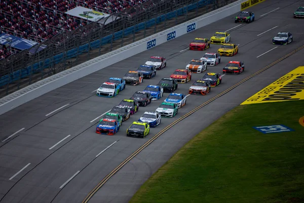 Ricky Stenhouse Jr. (47), Lincoln, Alabama 'daki Talladega Superspeedway' de GEICO 500 için yarışıyor..