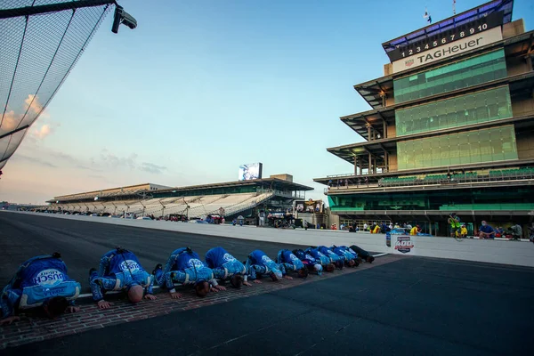 Kevin Harvick Celebra Victoria Por Desinfectante Manos Máquina Grande 400 — Foto de Stock