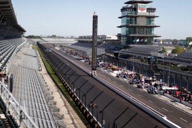 OLIVER ASKEW (7) Indianapolis 500 için Indianapolis, Indiana 'daki Indianapolis Motor Speedway' de uygulamalar.