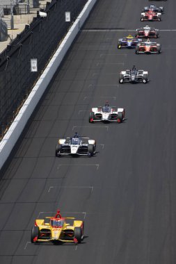 NTT IndyCar Serisi takımları Indianapolis 'teki Indianapolis 500 için Indianapolis Motor Yarış Pistine gidiyor..