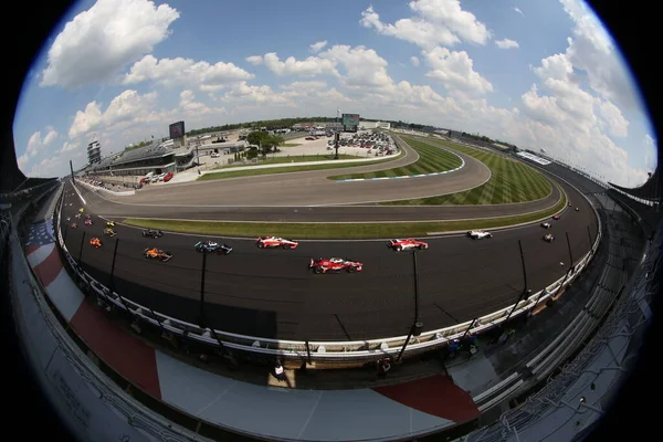 Команда Ntt Indycar Series Выходит Трассу Участия Гонке Indianapolis 500 — стоковое фото