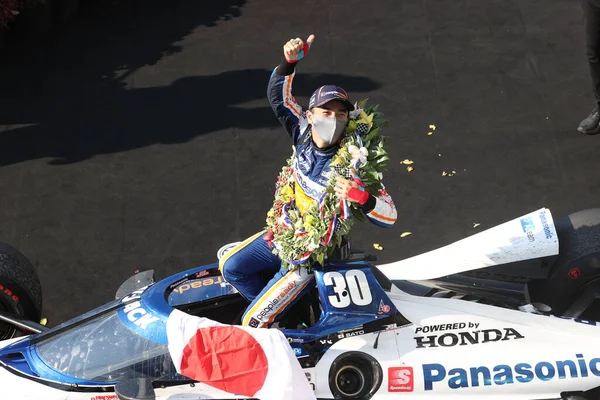 Takumo Sato Tokyo Japan Wins Indianapolis 500 Indianapolis Motor Speedway — стоковое фото