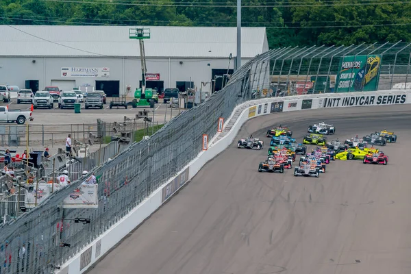 ABD 'li ALEXANDER ROSSI (27), Madison, Illinois' deki World Wide Technology Raceway 'de Bommarito Otomotiv Grubu 500 sırasında kaza yaptı..