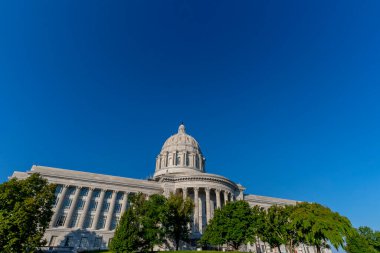 26 Ağustos 2020 - Jefferson City, Missouri, ABD: Jefferson City 'de bulunan Missouri Eyalet Başkenti ve diğer ikisinin yangınlarda zarar görmesinden sonra şehrin üçüncü başkenti..