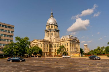 24 Ağustos 2020 - Springfield, Illinois, ABD: Illinois Eyalet Meclisi, Springfield, Illinois 'de yer almaktadır. Illinois 'in 1818' de ABD 'ye kabul edilmesinden bu yana şu anki bina meclis binası olarak hizmet veren altıncı binadır..