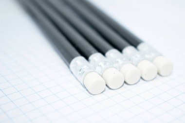 d9df7351-23eb-4cf3-b78d-e6d9648e4016