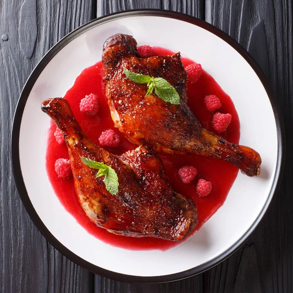 Organic Food Fried Duck Legs Served Fresh Raspberry Sauce Mint — Stock Photo, Image