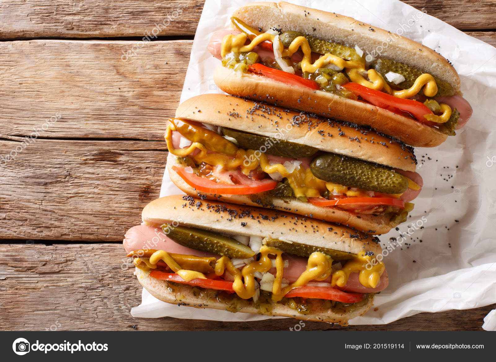 Chicago-Style Hot Dog: mais que um cachorro quente americano - Vou