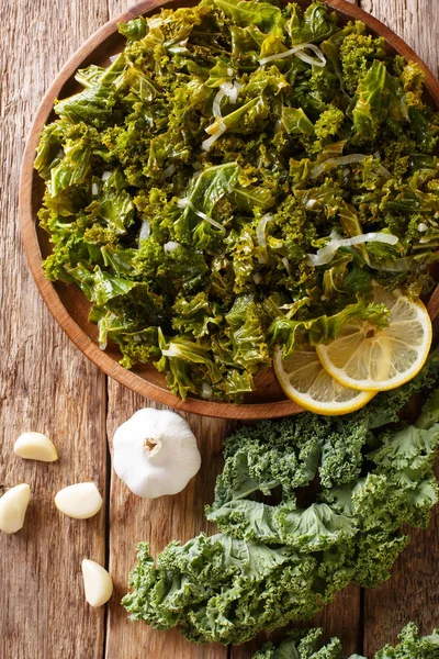 Comida Vegetariana Couve Couve Frita Com Cebolas Alho Close Uma — Fotografia de Stock