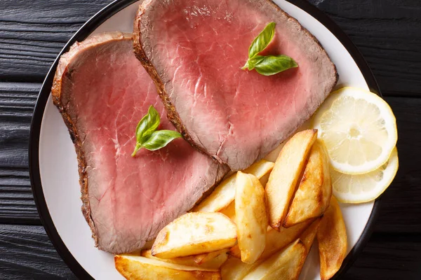 Recette Traditionnelle Steak Boeuf Est Servi Avec Des Pommes Terre — Photo