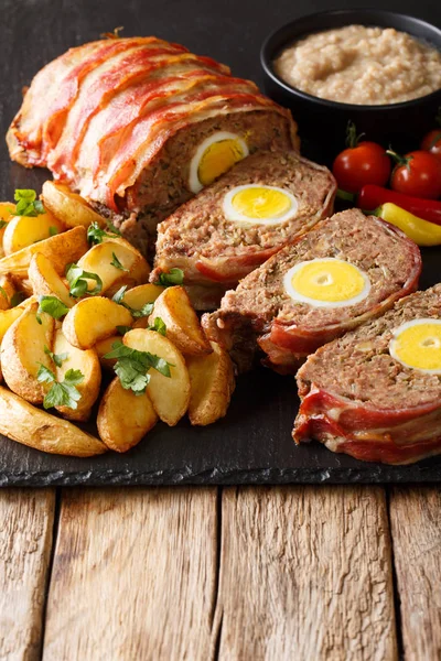 Delicious Sliced Meat Loaf Wrapped Bacon Potato Wedges Sauce Close — Stock Photo, Image