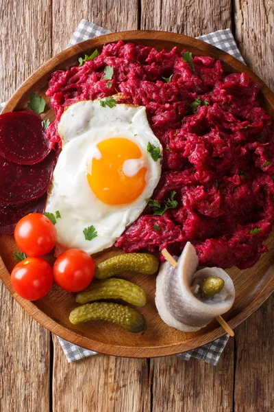Labskaus Traditional Northern Dish Potatoes Corned Beef Beets Fried Egg — Stock Photo, Image