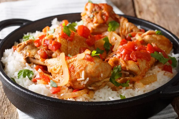 Haitian Chicken Recipe Est Une Casserole Poulet Tomates Vin Épices — Photo