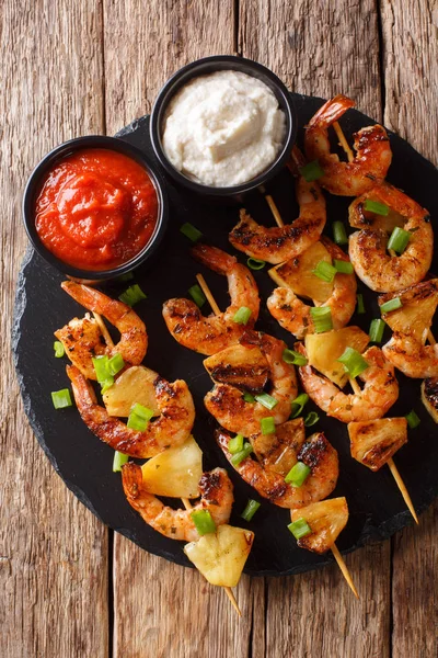 Grilled Kebabs Shrimp Fresh Pineapples Green Onions Served Sauces Close — Stock Photo, Image