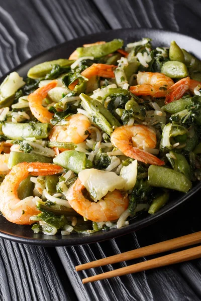 Stir Fry Shrimp Spinach Soy Sprouts Pea Pods Pak Choi — Stock Photo, Image