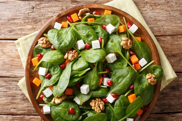 Vegetarian Salad Pumpkin Spinach Goat Cheese Nuts Pomegranate Closeup Plate — Stock Photo, Image