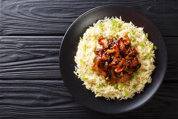 Healthy food glazed shiitake mushrooms with sesame and rice clos — Stock Photo, Image