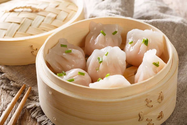 せいろ 中華料理の点心 クローズ アップの素朴なスタイル — ストック写真