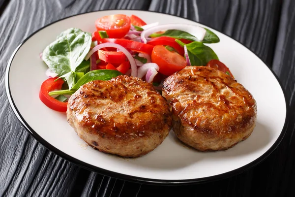 Portion French Fried Meat Balls Crepinette Fresh Vegetable Salad Close — Stock Photo, Image