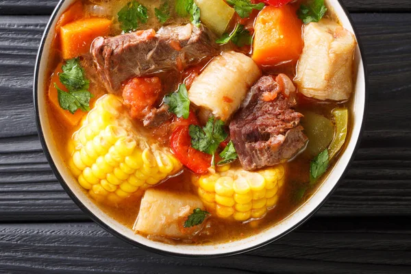 테이블에 접시에 클로즈업으로 아메리카 Sancocho 두꺼운 위에서 소박한 Styl — 스톡 사진