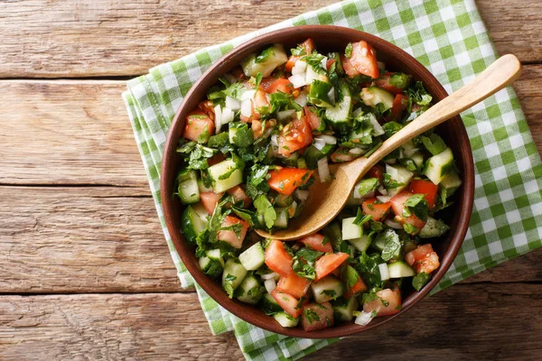 Ensalada Verduras Persa Shirazi Primer Plano Plato Sobre Mesa Vista — Foto de Stock