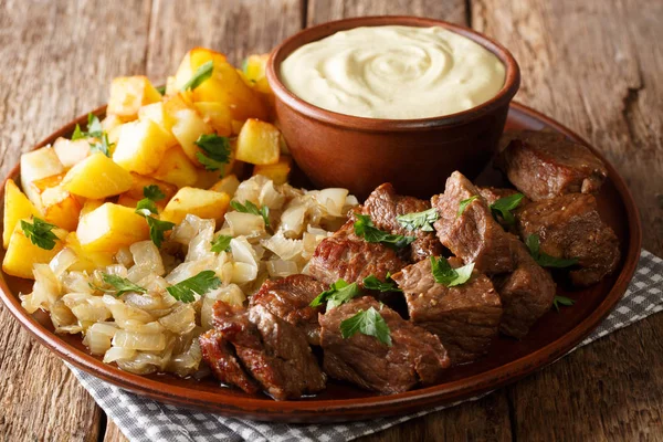 Rydberg Boeuf Avec Pommes Terre Croustillantes Filet Boeuf Avec Confiture — Photo