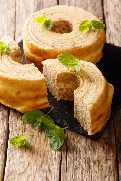 Sakotis, raguolis, sekacz lezzetli Lehçe ve Litvanya kek d — Stok fotoğraf