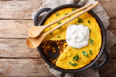 Mükemmel Tamale Pasta Tarifi - Zengin lezzetli sığır eti ile tepesinde dolgu 
