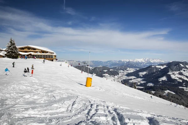 Panoramic View Ski Slope Winter Sunny Day Mountain Ski Resort — Stock Photo, Image