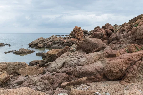 Las rocas de isola rossa sardinia — Foto de Stock