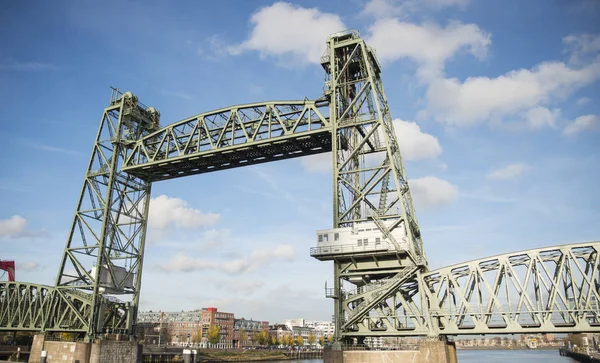 Starý most railraod v Rotterdamu — Stock fotografie