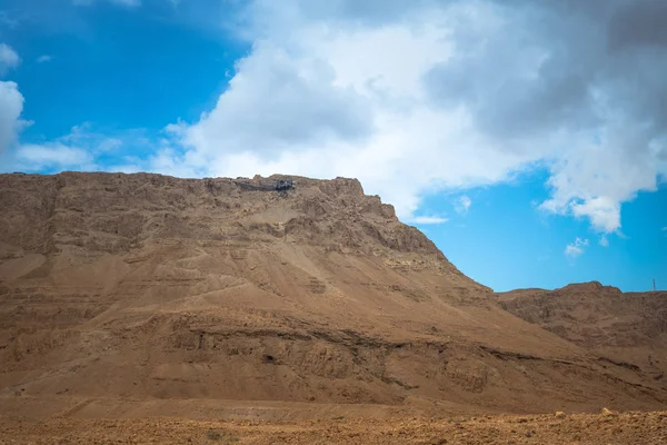 Rotsen bergen en woestijn van Israël — Stockfoto