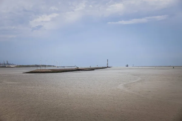 Kuzey denizden Hollanda'da waterweg için entrence — Stok fotoğraf