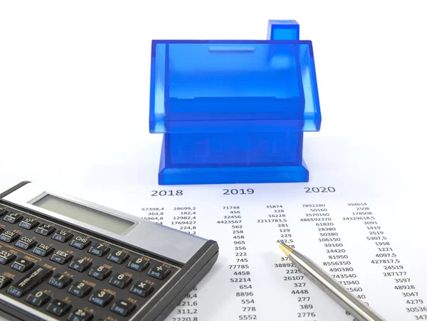 Berechnung der Finanzlage für 2020 — Stockfoto
