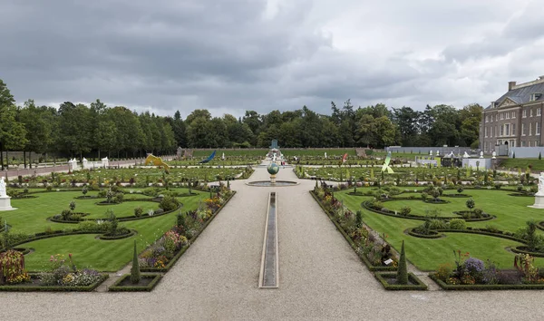 Jardin du palais royal t loo à holland — Photo