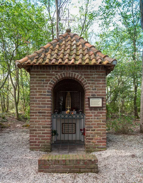 De Vrouwenkapel in De Weerd — Stockfoto