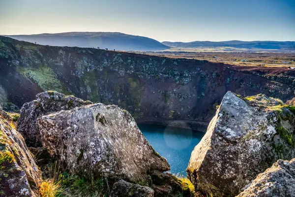 Kerid Een Vulkanisch Kratermeer Het Gebied Grimsnes Zuid Ijsland Langs — Stockfoto