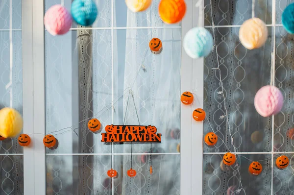 Les Fenêtres Panoramiques Sont Décorées Pour Halloween Guirlandes Orange Forme — Photo