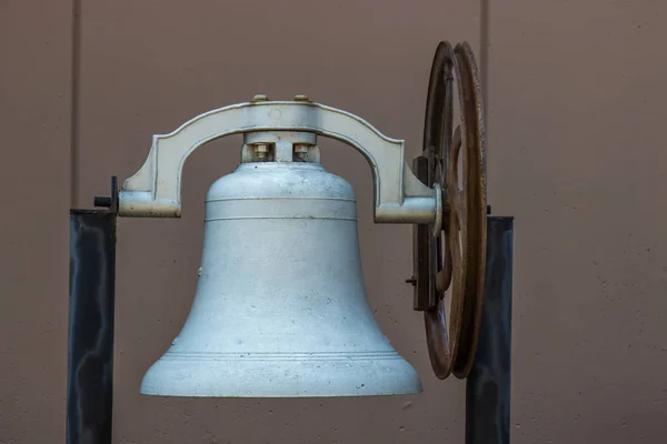 Old Iron Bell Rusty Wheel — Stock Photo, Image