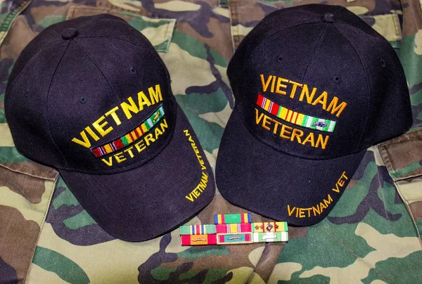 Two Vietnam Caps Ribbons Camouflage — Stock Photo, Image