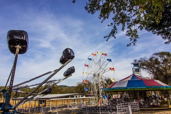 Amusement Rides Storage Field — Stock Photo, Image