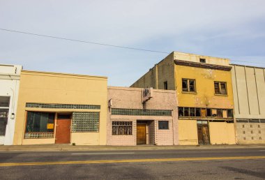 Sıkıntılı ticari mağaza açık iş binaları