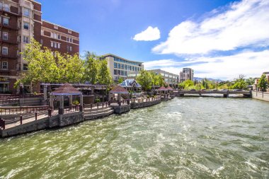 Reno Nehri Truckee Nehri Boyunca Yürü