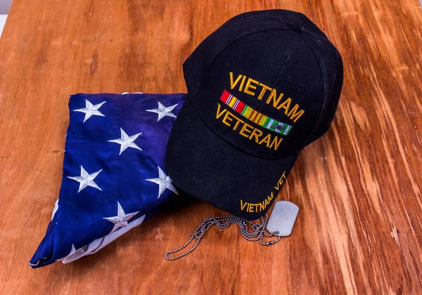 Vietnam Vet Hat Dog Tags American Flag — Stock Photo, Image