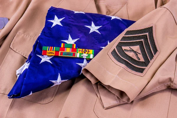 Vietnam Vet Marine Gunnery Sergeant Uniform American Flag — Stock Photo, Image