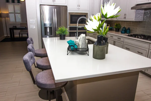 Modern Kitchen Island With Decorator Items