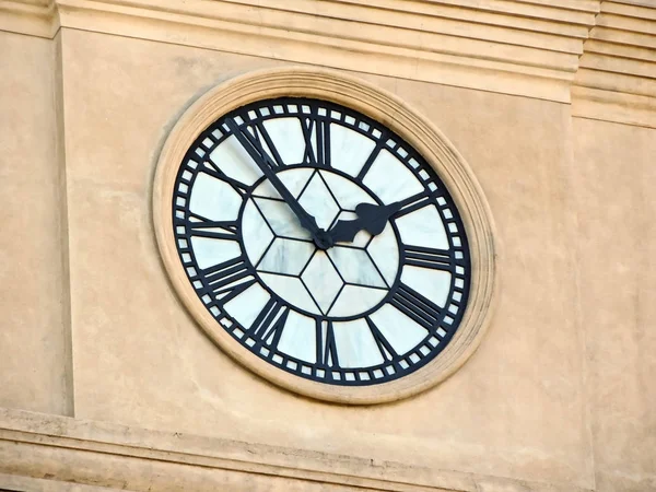 Detail Old Clock Facade Building — Stock Photo, Image