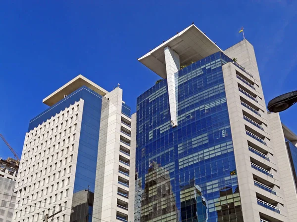 Modern kurumsal binalar Sao Paulo Güney bölgesinde, Brezilya